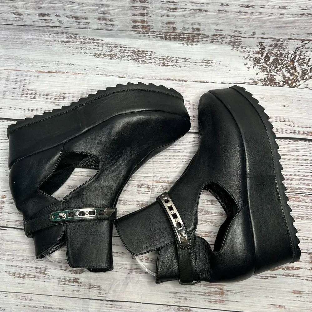 Unif Womens 5 Black Platform Studded Spike Shoes Cut Out  100% Leather Goth Punk